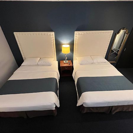Le Voyageur Inn Mattawa Zewnętrze zdjęcie