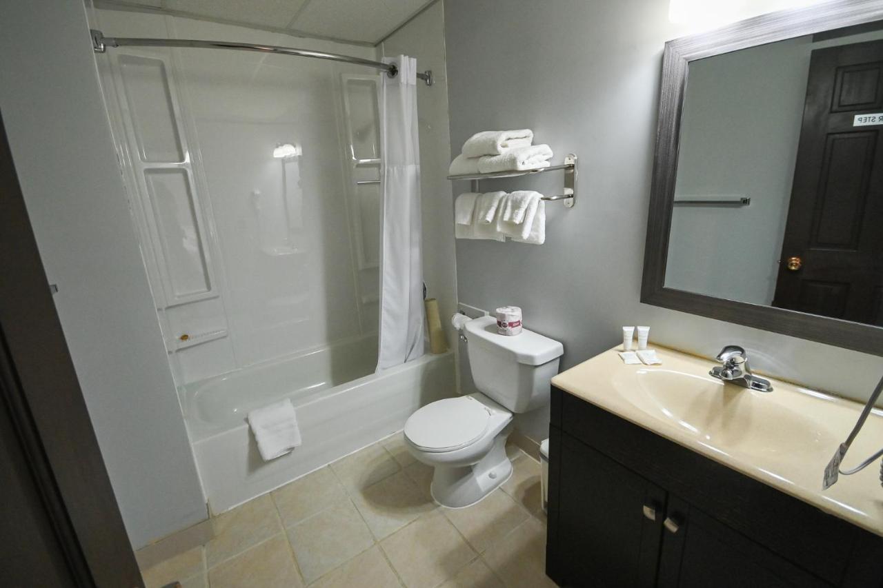 Le Voyageur Inn Mattawa Zewnętrze zdjęcie