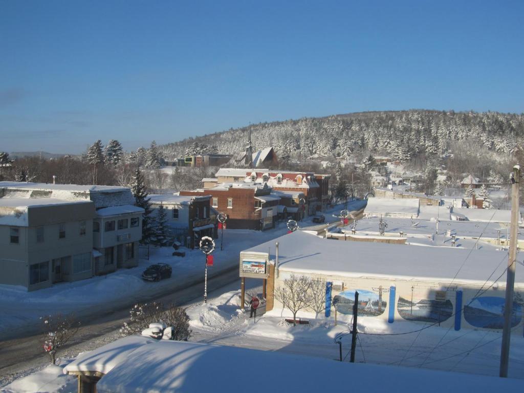 Le Voyageur Inn Mattawa Zewnętrze zdjęcie